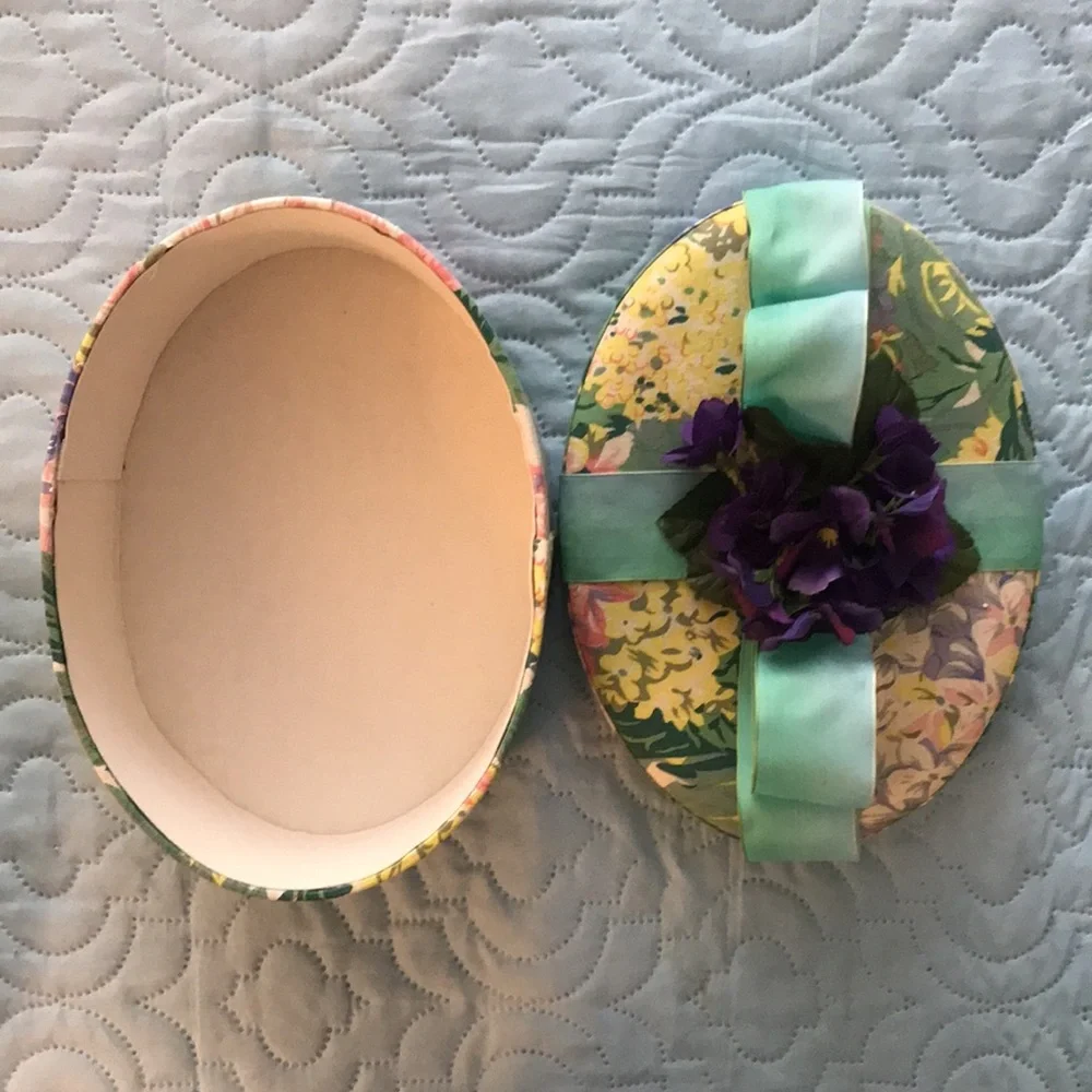 Set of 3 Fabric Floral Decorative Boxes w/ Ribbons Faux Flowers + 2 Heart Boxes - Picture 7 of 14